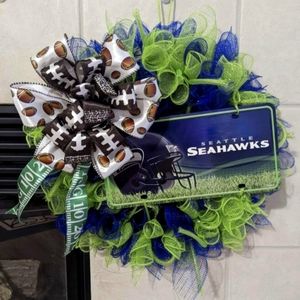 Seahawks Wreath